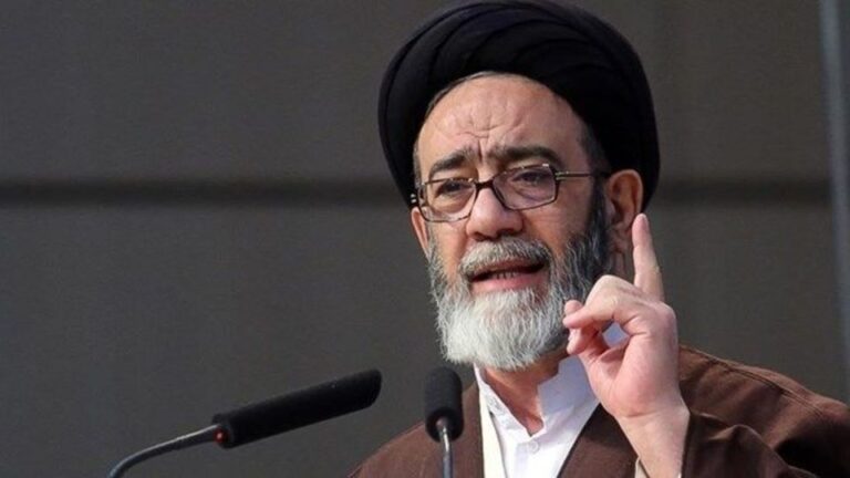 جامعه کارگری باید مورد تکریم و احترام قرار گیرد