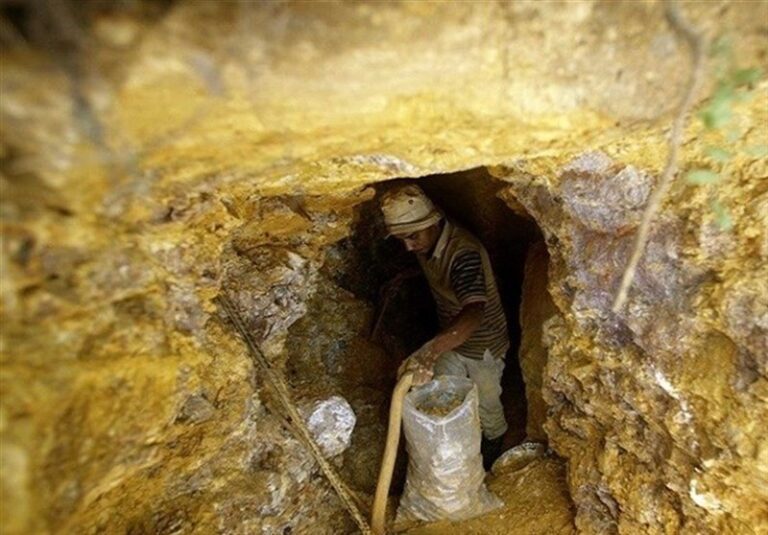 هشدار دستگاه قضایی نسبت به حفاران غیرمجاز طلا در بستان‌آباد