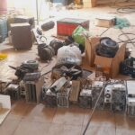 کشف ۱۳ دستگاه استخراج رمزارز در محدوده تحت پوشش امور برق اندیشه کشف ۱۳ دستگاه استخراج رمزارز در محدوده تحت پوشش امور برق اندیشه