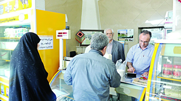 دولت شیر را گران کرد، ماست بندی‌ها گران‌ تر می‌ فروشند