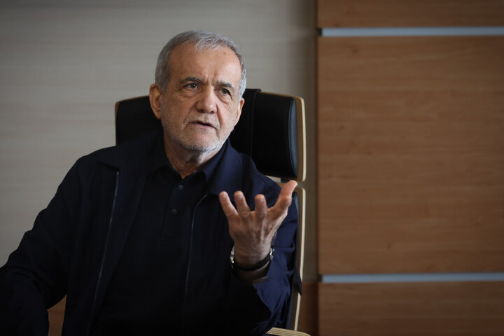 رئیس جمهور: بخش قابل توجهی از محدودیت ها ناشی از ناکارآمدی در شیوه مصرف است رئیس جمهور: بخش قابل توجهی از محدودیت ها ناشی از ناکارآمدی در شیوه مصرف است