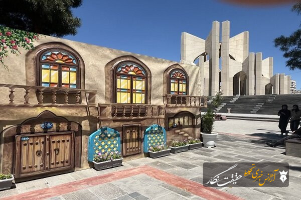 نصب المان «خانه قدیمی» در مقبرهالشعرا؛ روایت هویت و معماری اصیل تبریز در فضای شهری نصب المان «خانه قدیمی» در مقبرهالشعرا؛ روایت هویت و معماری اصیل تبریز در فضای شهری