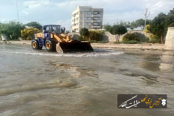 لایروبی ۴۲۰ تنی مهرانه‌رود طی یک هفته گذشته