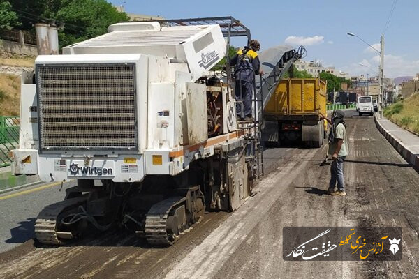 آغاز عملیات آسفالتتراشی در معابر کوی سهند توسط سازمان عمران شهرداری تبریز آغاز عملیات آسفالتتراشی در معابر کوی سهند توسط سازمان عمران شهرداری تبریز