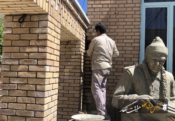 تکمیل طاق آجری ورودی در فاز دو موزه استاد شهریار