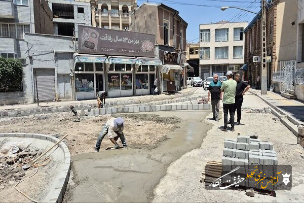 پیشرفت ۷۰ درصدی پروژه سنگفرش کوی مستشار پیشرفت ۷۰ درصدی پروژه سنگفرش کوی مستشار