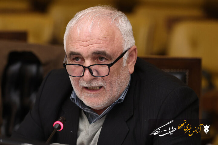 انتقاد نماینده مردم اهر و هریس از وضعیت نامطلوب جادههای روستایی اهر انتقاد نماینده مردم اهر و هریس از وضعیت نامطلوب جادههای روستایی اهر