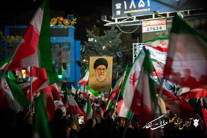 رهبر شهید انقلاب در سه شهر کشور تشییع میشوند؛ اعلام محل دفن شهید خامنهای رهبر شهید انقلاب در سه شهر کشور تشییع میشوند؛ اعلام محل دفن شهید خامنهای