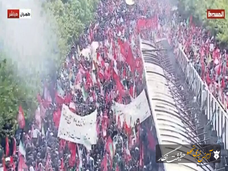المسیره یمن: جمعیت انبوه مردم، پیکر رهبر شهید ایران را در تهران تشییع می‌کنند