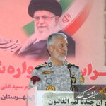 دریادار سیاری: دشمن به دنبال تضعیف تاب‌آوری اجتماعی مردم است