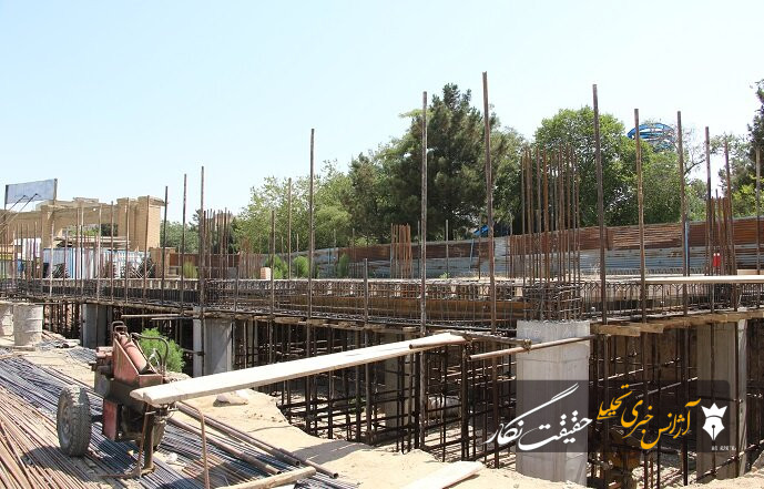 تداوم اجرای پروژه مرکز اداری و خدماتی سبزه میدان در راستای ارتقای خدمات شهری تداوم اجرای پروژه مرکز اداری و خدماتی سبزه میدان در راستای ارتقای خدمات شهری