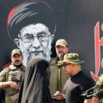 پیام مراسم تشییع رهبر شهید ایران در عراق، عدم رهایی محور مقاومت بود پیام مراسم تشییع رهبر شهید ایران در عراق، عدم رهایی محور مقاومت بود