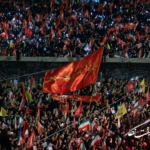 چند توصیه برای حضور ایمن در مراسم تشییع؛ از مقاومت در برابر موج جمعیت خودداری کنید چند توصیه برای حضور ایمن در مراسم تشییع؛ از مقاومت در برابر موج جمعیت خودداری کنید
