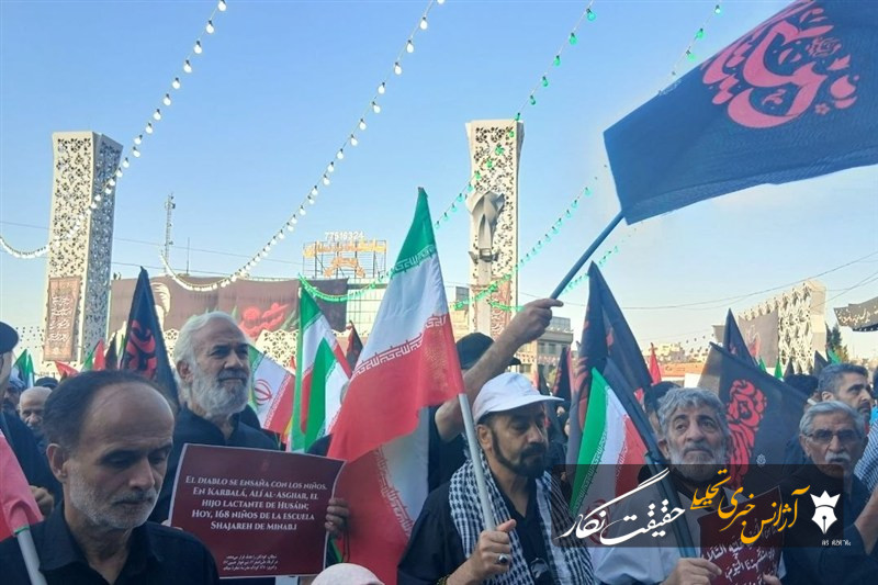اقامه عزای اربعین در خیابان‌های پایتخت؛ جاماندگان به میدان آمدند