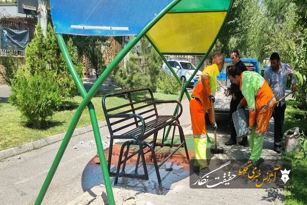 نصب نیمکت در معابر جاده ائل گلی توسط شهرداری منطقه ۲