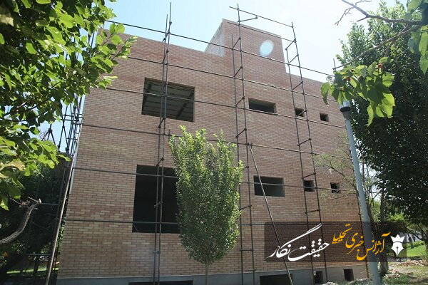 پیشرفت همزمان نما و تأسیسات در پروژه فرهنگسرای منطقه ۷ تبریز
