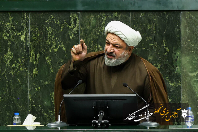 رسایی: دبیر شورای عالی امنیت ملی در جایگاهی نیست که بتواند مجلس را تعطیل کند